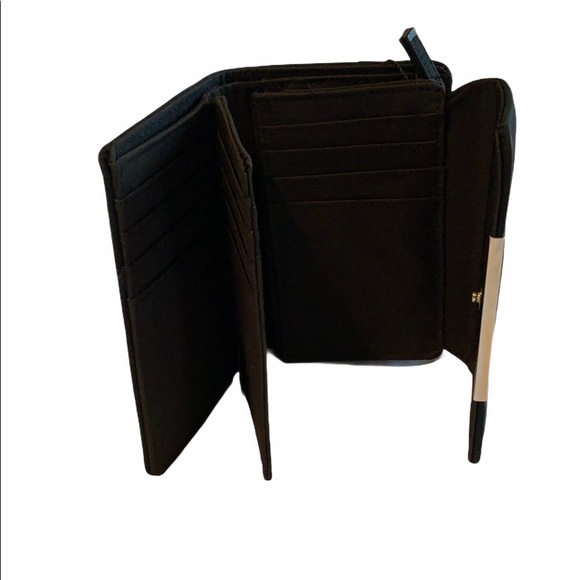 NEW Mundi Wallet in Black - Picture 5 of 9